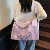 Large capacity short distance duffle bag women's new light yoga gym bag high-value sports bag contrast travel bag for men
