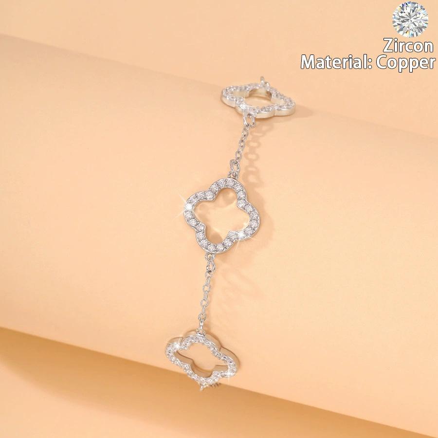 Nový Jednoduchý Náramek Čtyřlístek Dámský Sladký Pocit Seniority Zirkonia Čtyřlístková Květina Šperk na Ruku