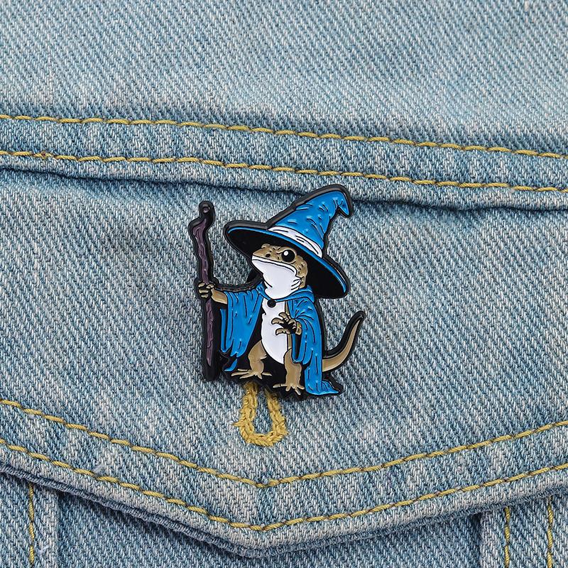 Cartoon Animal Metal Brooch, Cute And Playful Design Collar Pin, Versatile Clothing Decoration Badge, Personalized Accessory