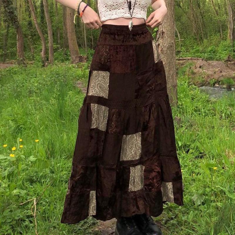Vintage americká retro sametová sukně s nízkým pasem, potiskem totemu a barevným blokováním