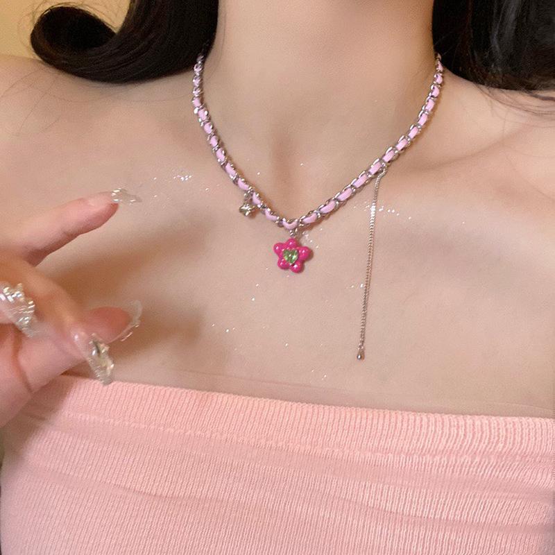 Summer Oil Drop Flower Zircon Love Pendant Necklace Fashionable Fresh Collarbone Chain Sweet Versatile Necklace