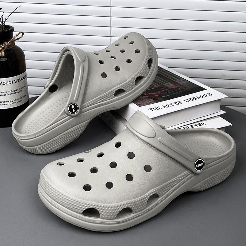 Summer Men Clogs Slippers Men's Slides Beach Shoes Home Garden Shoes Outdoor Sandals