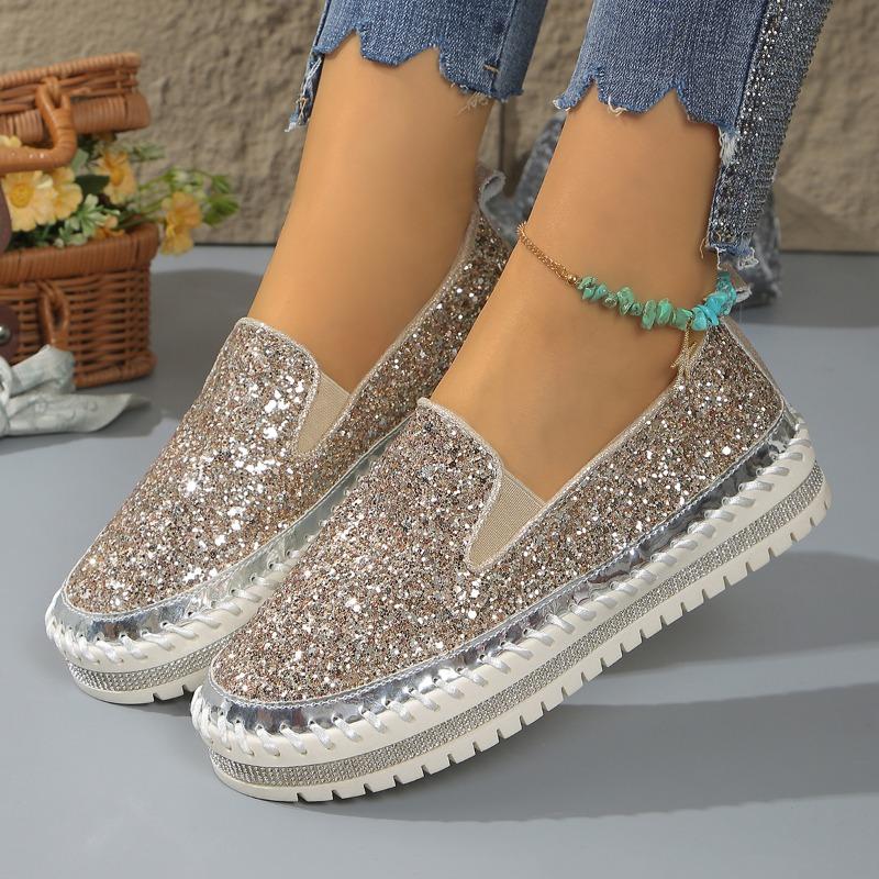 Women’s Plus-Size Platform Slip-On Loafers Casual Flat Shoes Spring Everyday Wear