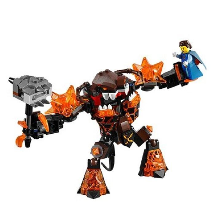 LEGO Nexo Knights 70325 Infernox Captures the Queen Building Set