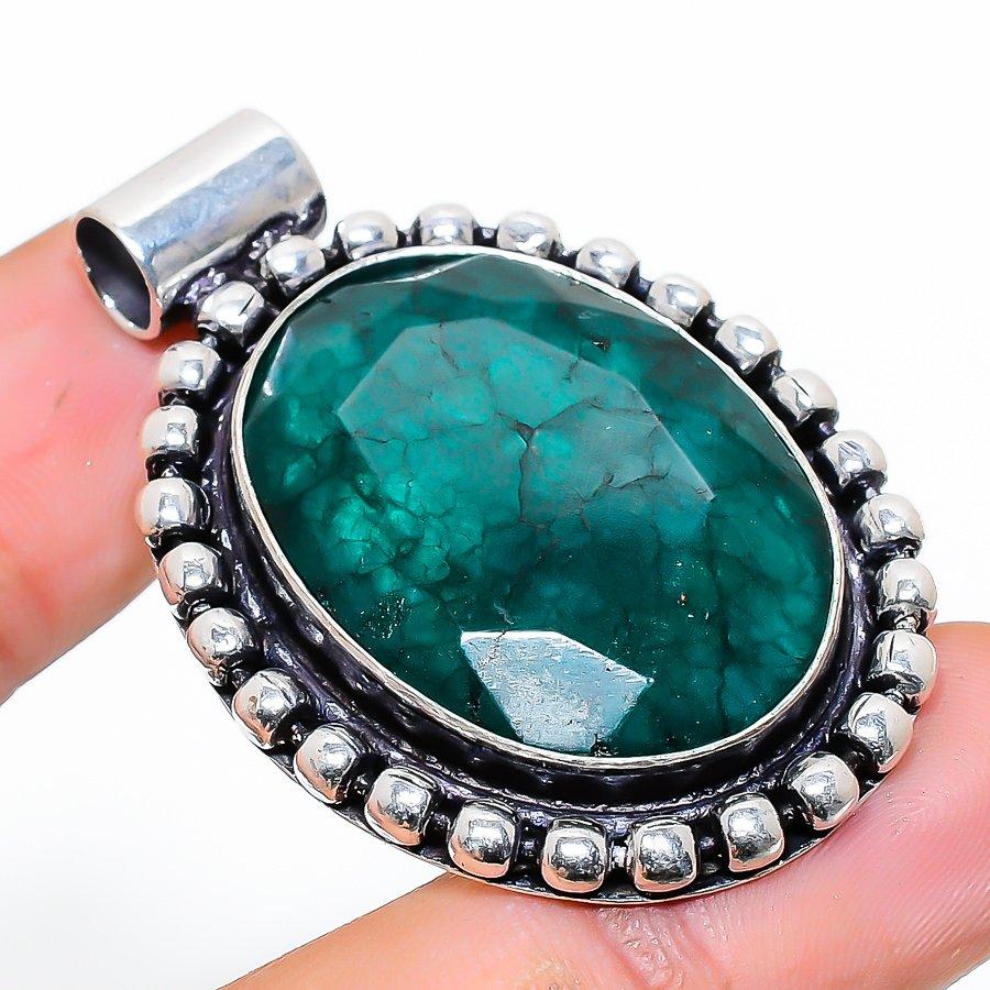 

Изумруд(Смоделированный) Этническая ювелирная подвеска ручной работы с драгоценными камнями 1,81 дюйма VM-487