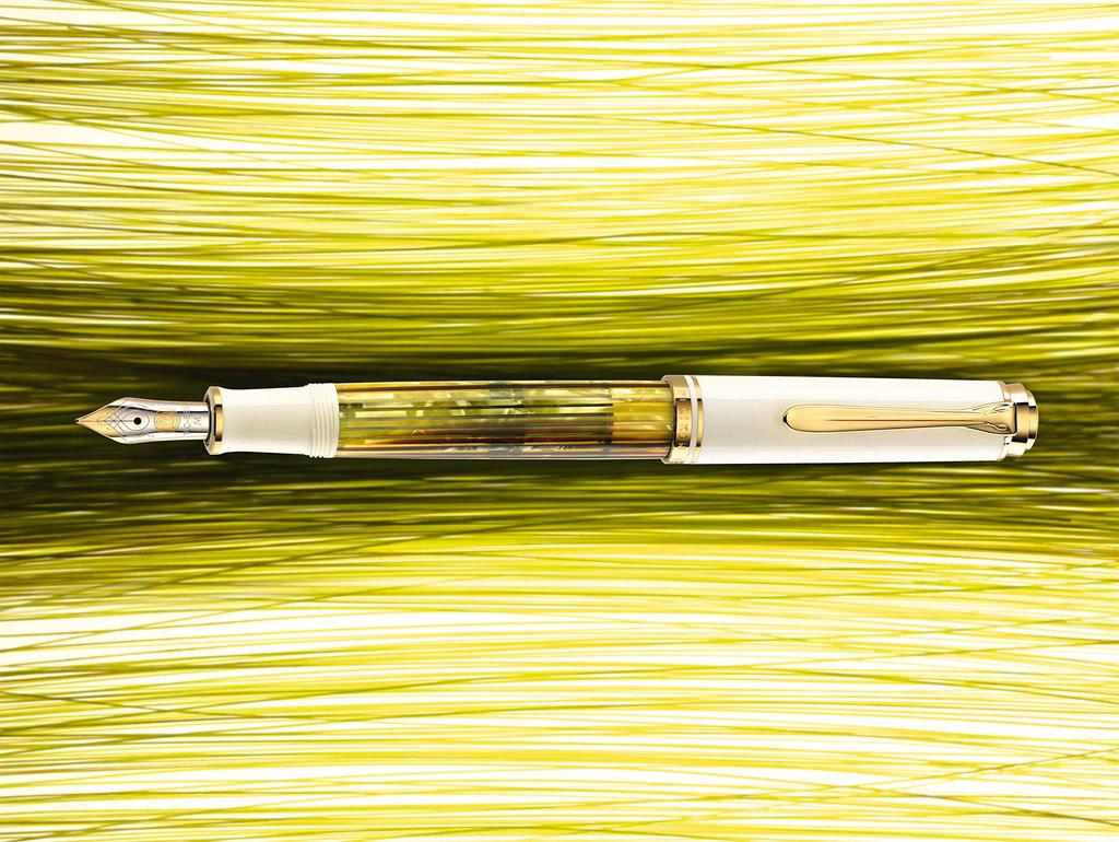 Pelikan White Tortoise M400 Fountain Officially Imported Souverän Pen, B-Bold,