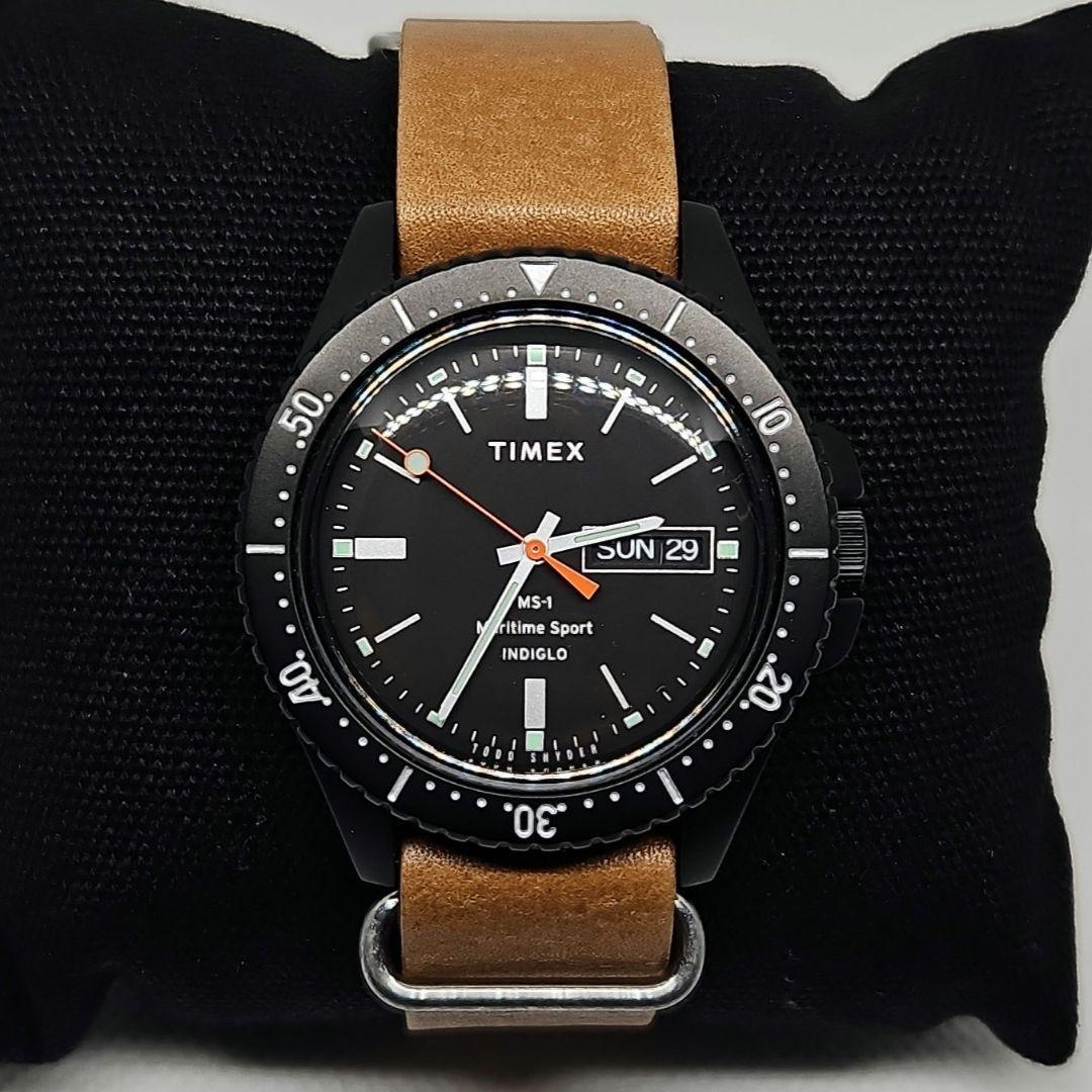 Used TIMEX x TODD SNYDER collaboration model not released in Japan