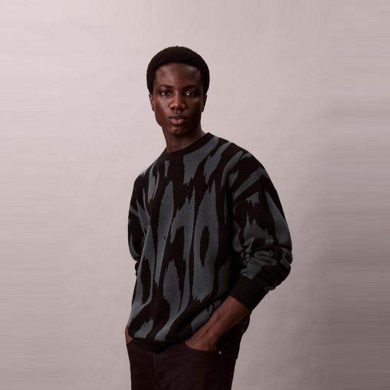 Calvin Klein American Trendy Art Style Loose Knit Sweater Men Sweater 4RD310G