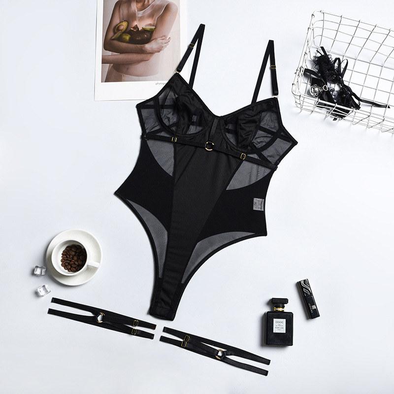 Women Sexy Perspective Temptation Jumpsuit See-through Sexy Lingerie Fashion Bra Thong Set Bodysuit