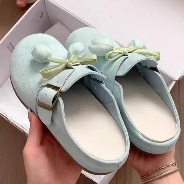 Med kjol tjocksulade super väska huvud haltofflor dam sommar 2025 nya mångsidiga skor med en pedal coola tofflor