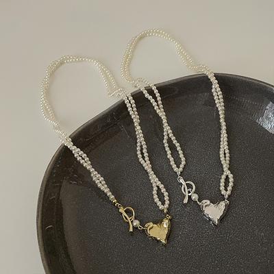 Irregular Metal Love Pendant Double Layer Pearl Necklace Women'S Ot Buckle Light Luxury Elegant Versatile Neck Chain Clavicle Chain