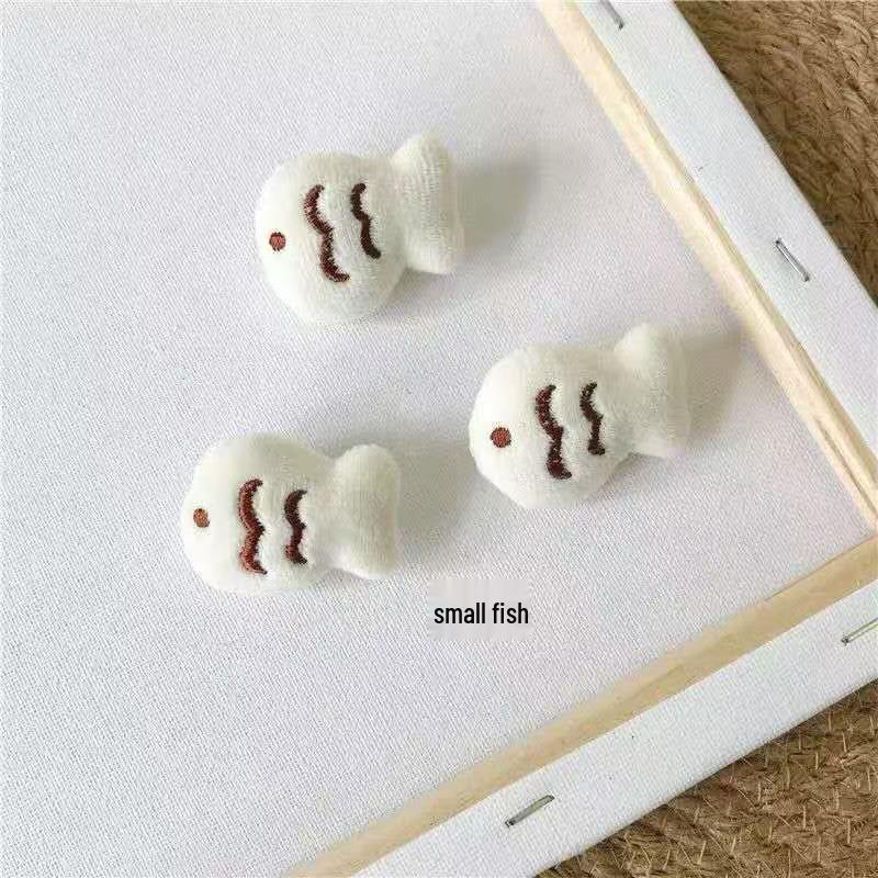 Creative Cartoon Plush Doll Brooch - Little Bear & Rabbit for Clothes or Bags 7 cm
