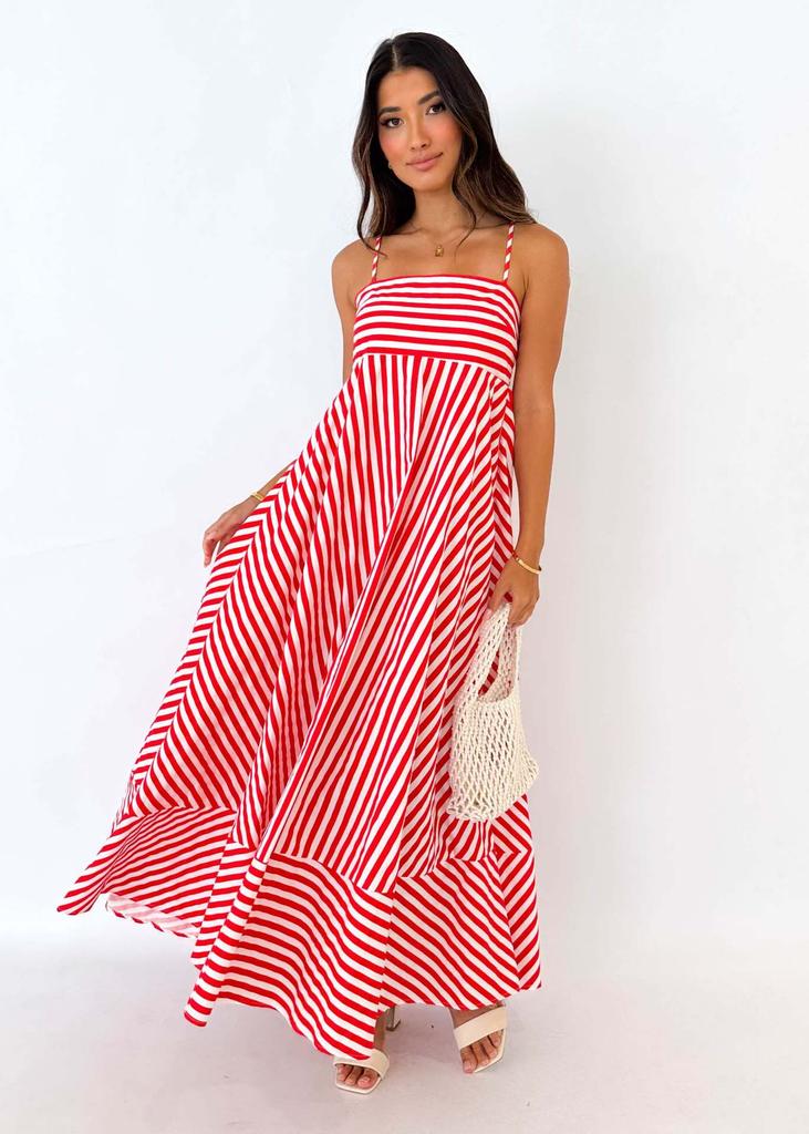 Independence Station European and American Summer Fashion Printed Halter Suspender Sexy Swinging High Waist Dress Women
