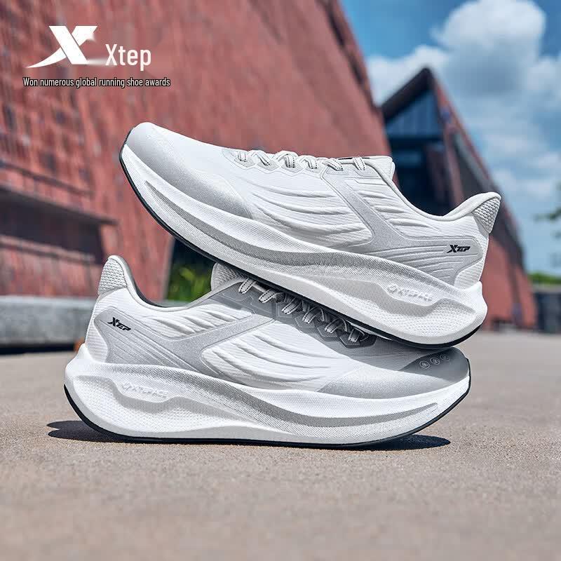Xtep Chaussures de course et de sport Hou Dun