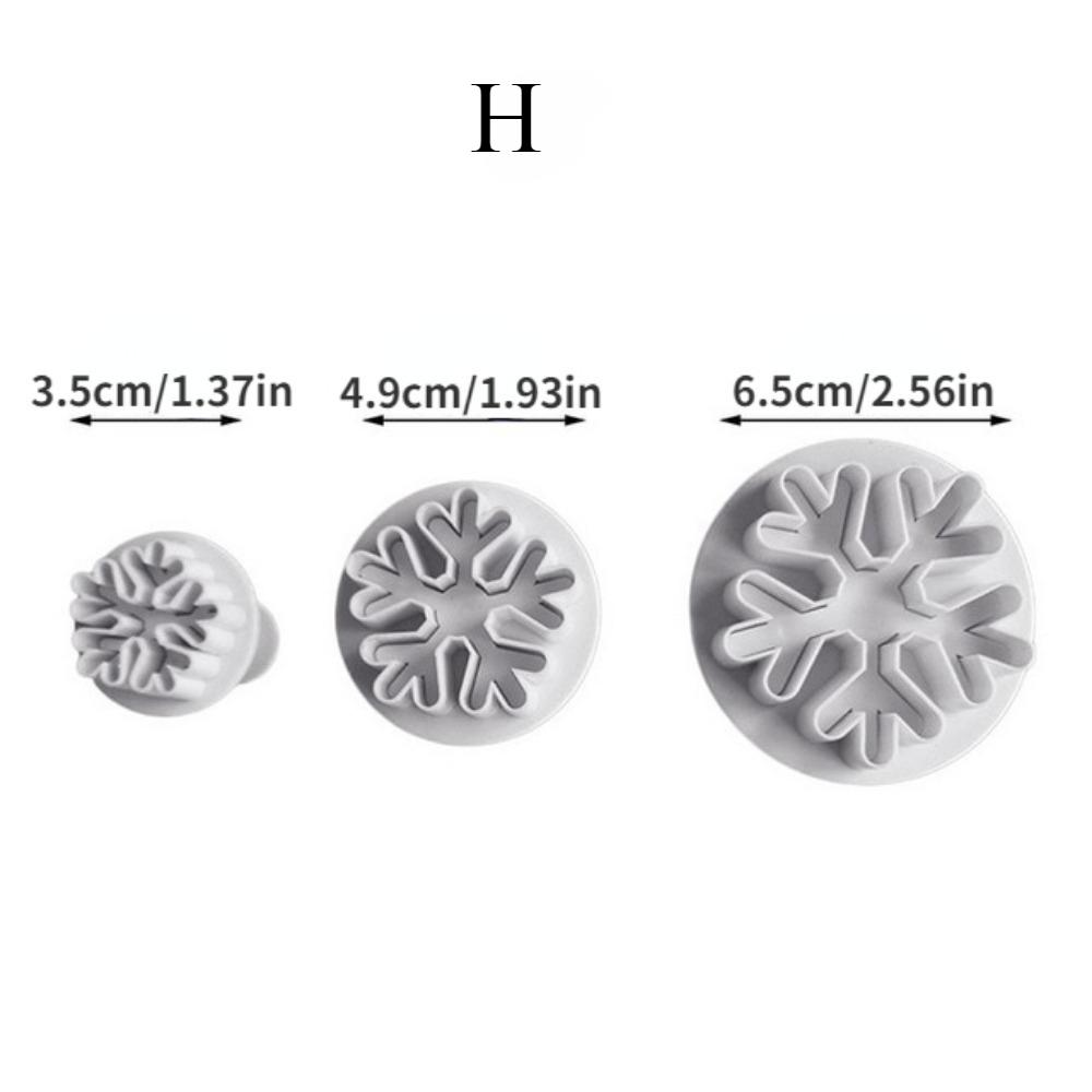 Christmas 3D Cookie Cake Plunger Cutter Santa Claus Snowman Elk Cookie Stamp for Biscuits Fondant Sugarcraft Decor Baking Tools