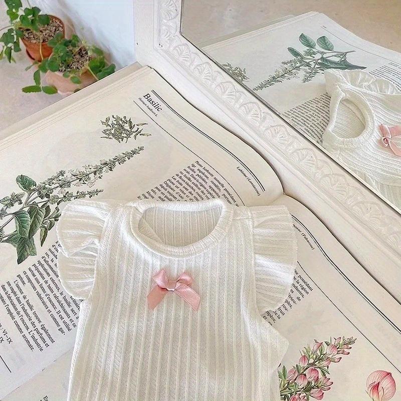 Adorable Dog Vest with Delicate Bowknot Teddy Clothes Summer Two-legged Pet Apparel Cat Clothes Breathable Dog Tank Top