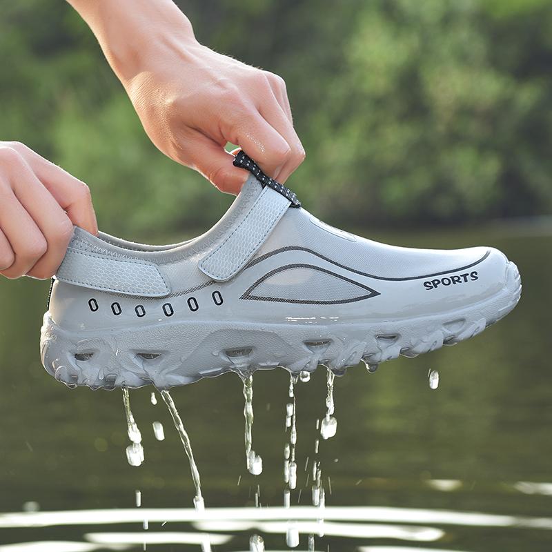 Outdoor Mesh Men Casual Shoes Non-slip Water Lightweight Breathable Sneakers Men Walking Hiking Shoes Summer Mens Loafers