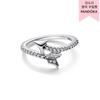 Pandora Sparkling Arrow Ring _193619C01