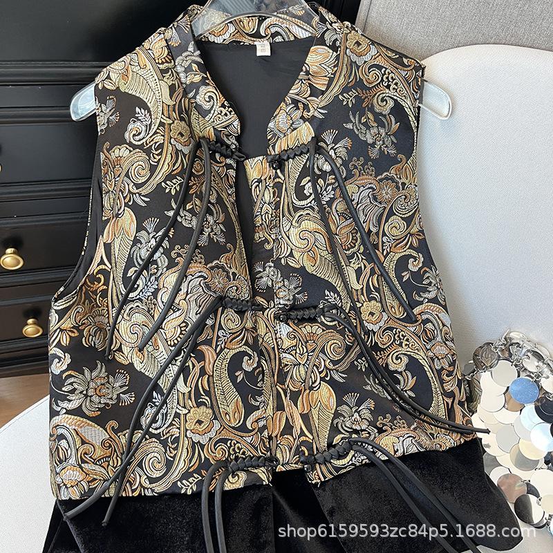 Spring New Tassel Three-dimensional Jacquard Vest Short Vest Fashionable Loose Foreign Vest Women