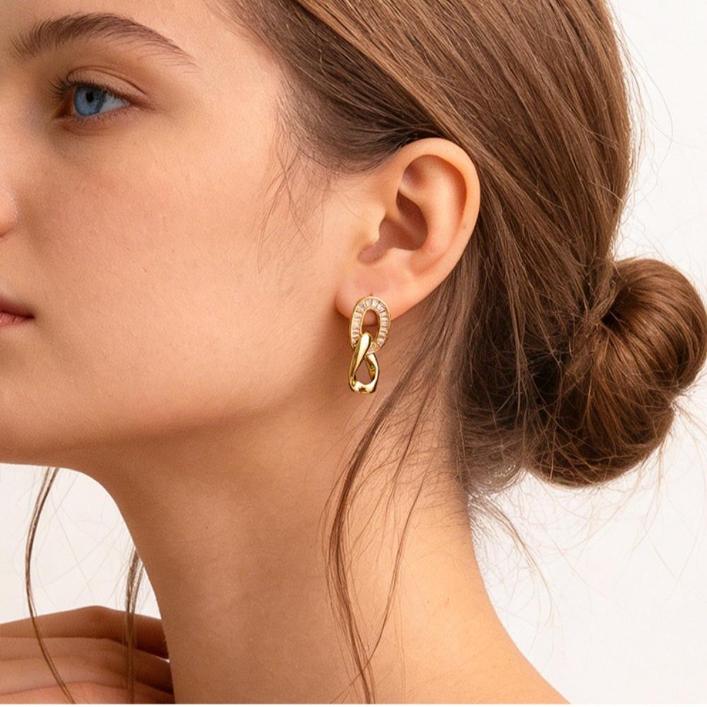 Luxury Gold Tone Stainless Steel Two‑Link Interlocked Drop Earrings Baguette Cut Zircon Paved Dangle Earrings for Women Jewelry