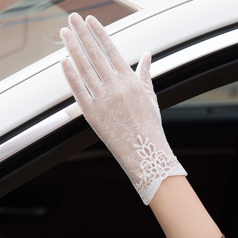 

Driving Sun Protection Gloves Female Summer Thin Short UV Protection Cycling Non Slip Dance Etiquette White Lace Gloves White-Necklace All yards