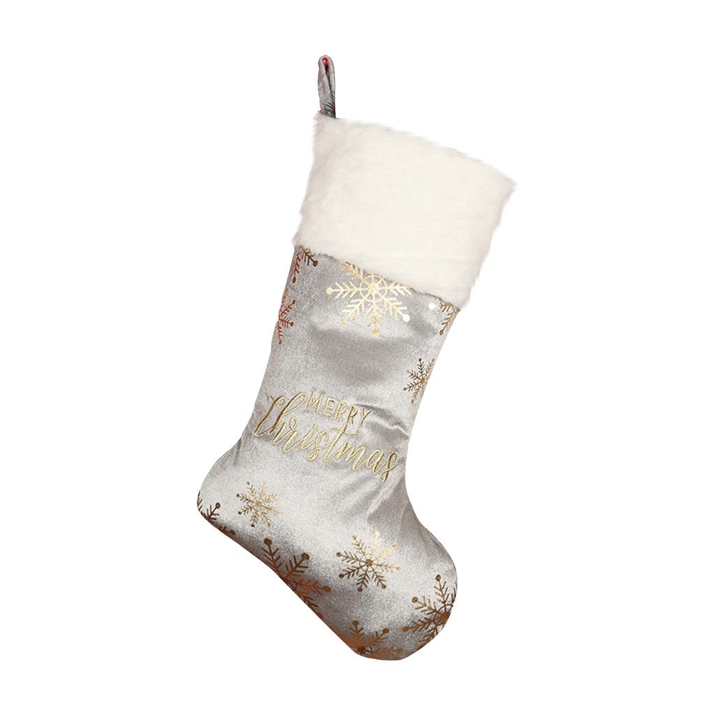 Kolorowe skarpety świąteczne, duże kolorowe skarpety świąteczne na cukierki, odpowiednie do dekoracji domu i na przyjęcia świąteczne.