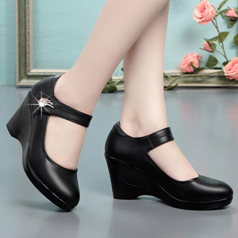 Dámske topánky Platforma Klin Dámske jesenné topánky Móda na vysokom podpätku Stredne dlhé topánky s plytkými ústami 40 čierna