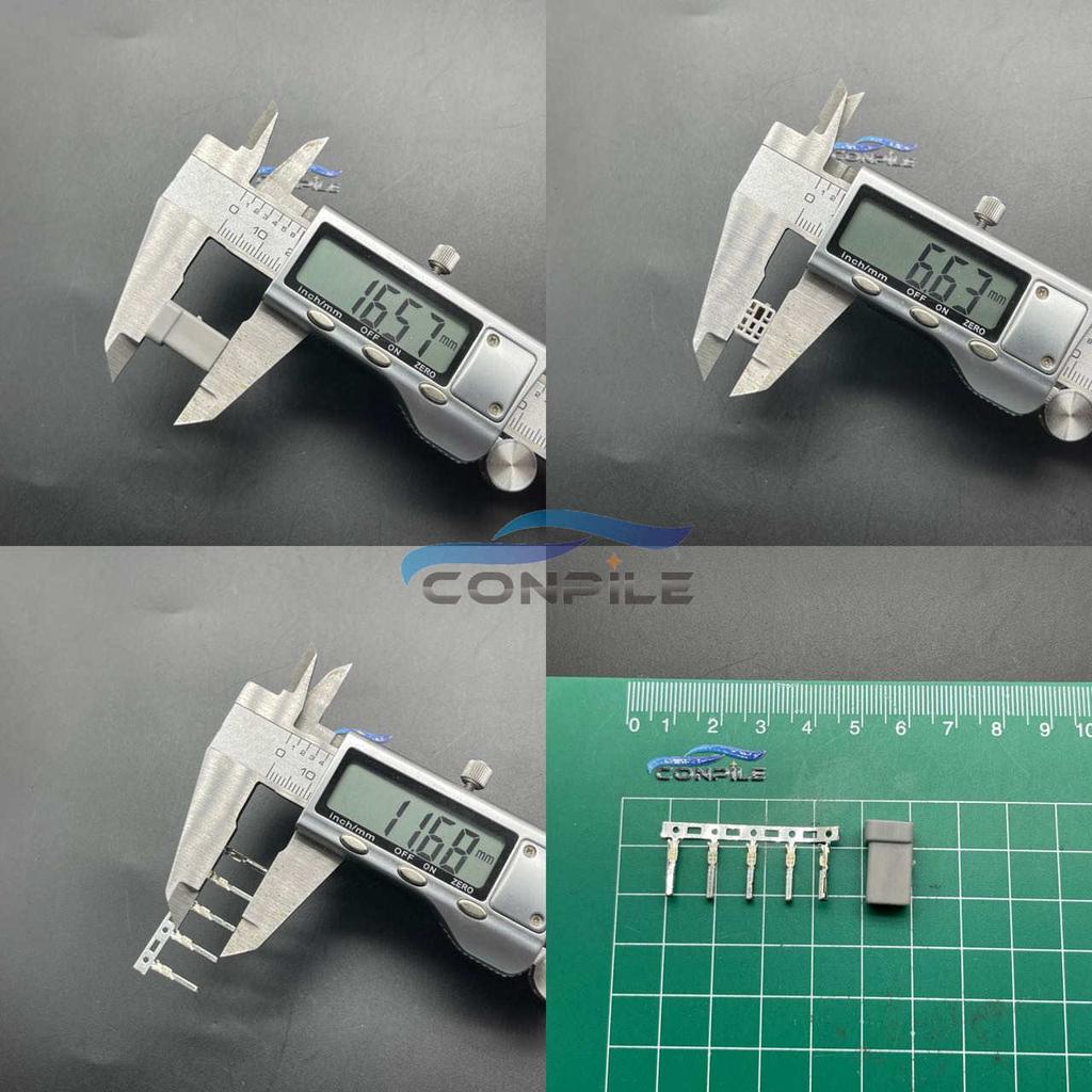 For Mercedes-Benz blind spot lens plug new shell connector housing module connector
