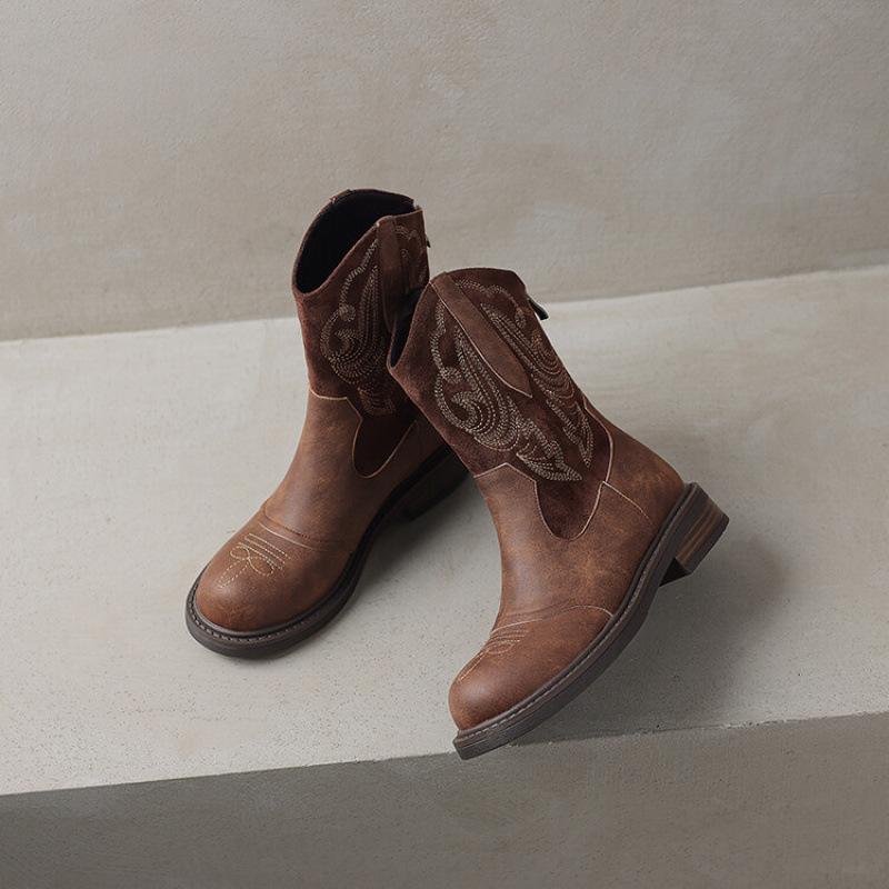 

Korean version of the new medium-heeled knight boots women s thick-soled square-heeled large-size women s boots, comfortable and non-slip rear zipper 39