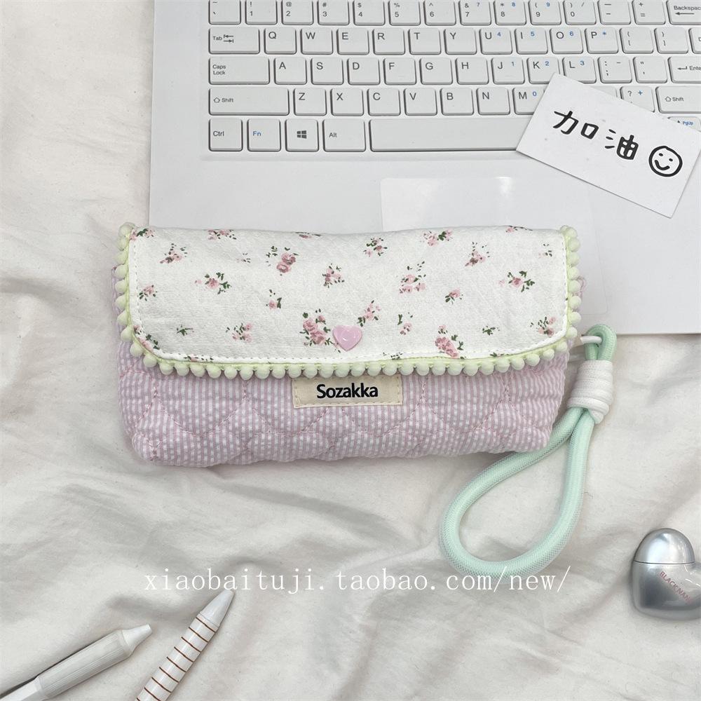 Korean Style Floral Pencil Case - Large Capacity, Multifunctional Stationery Box