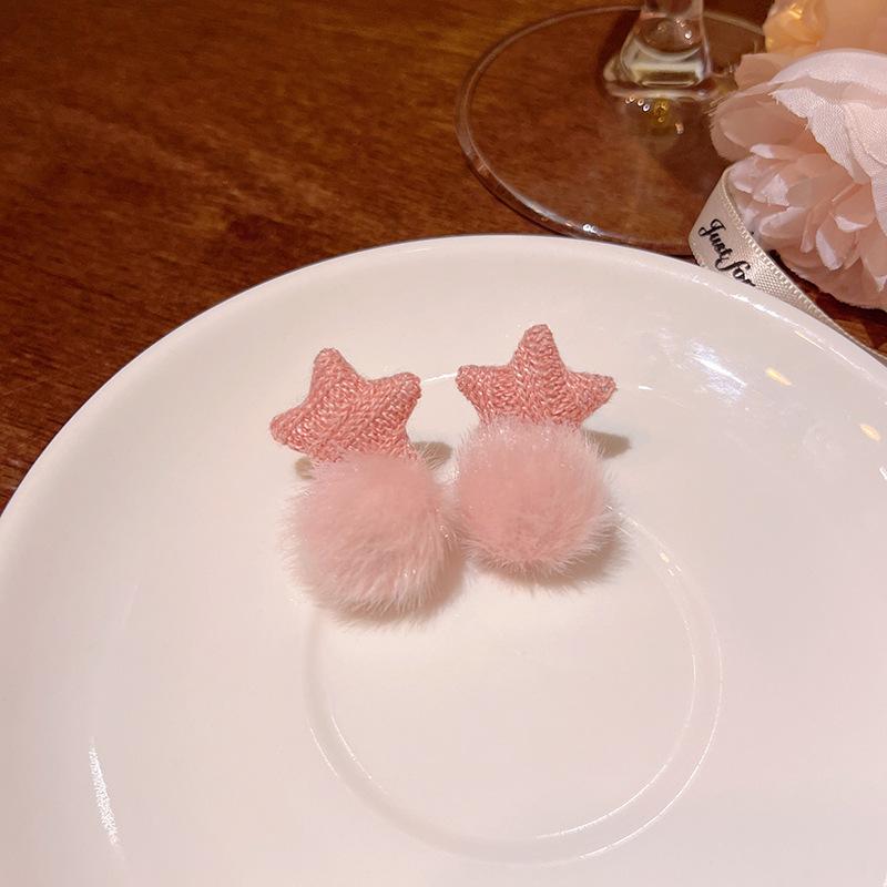 

Модные милые серьги-звездочки с флокированным помпоном для женщин 1 pair розовый