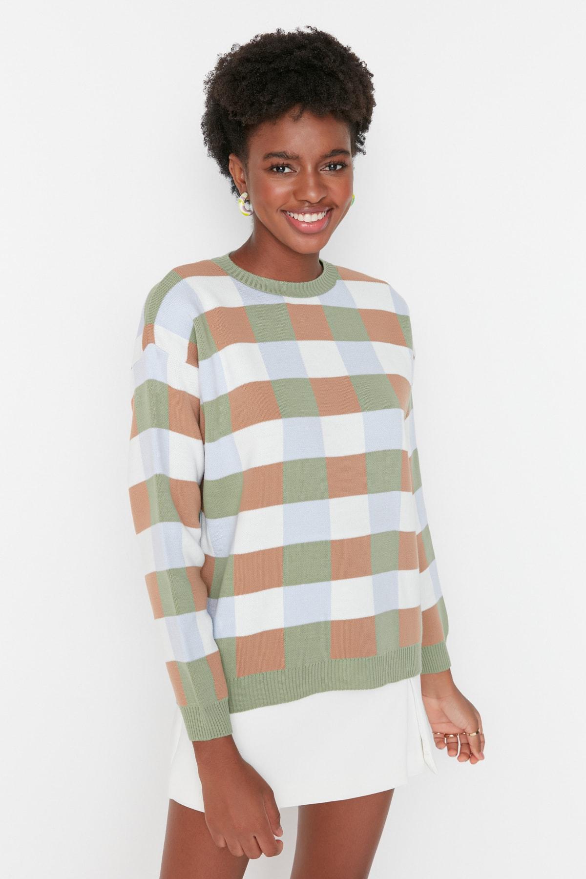 

Зеленый жаккардовый трикотажный свитер TWOAW23KZ00396