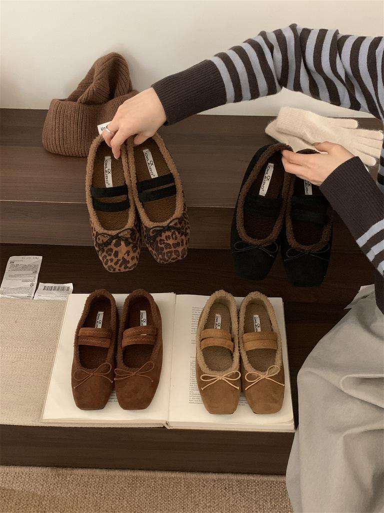 2025 autumn and winter new flat-bottomed bow velvet Mary Jane shoes women's warm ballet shoes lamb wool single shoes