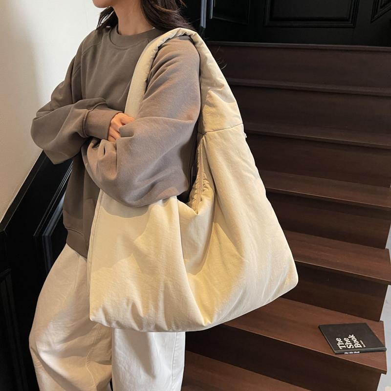Large Capacity Shoulder Bag Women's Hobo Bag Commuter Handbag Underarm Tote Bag