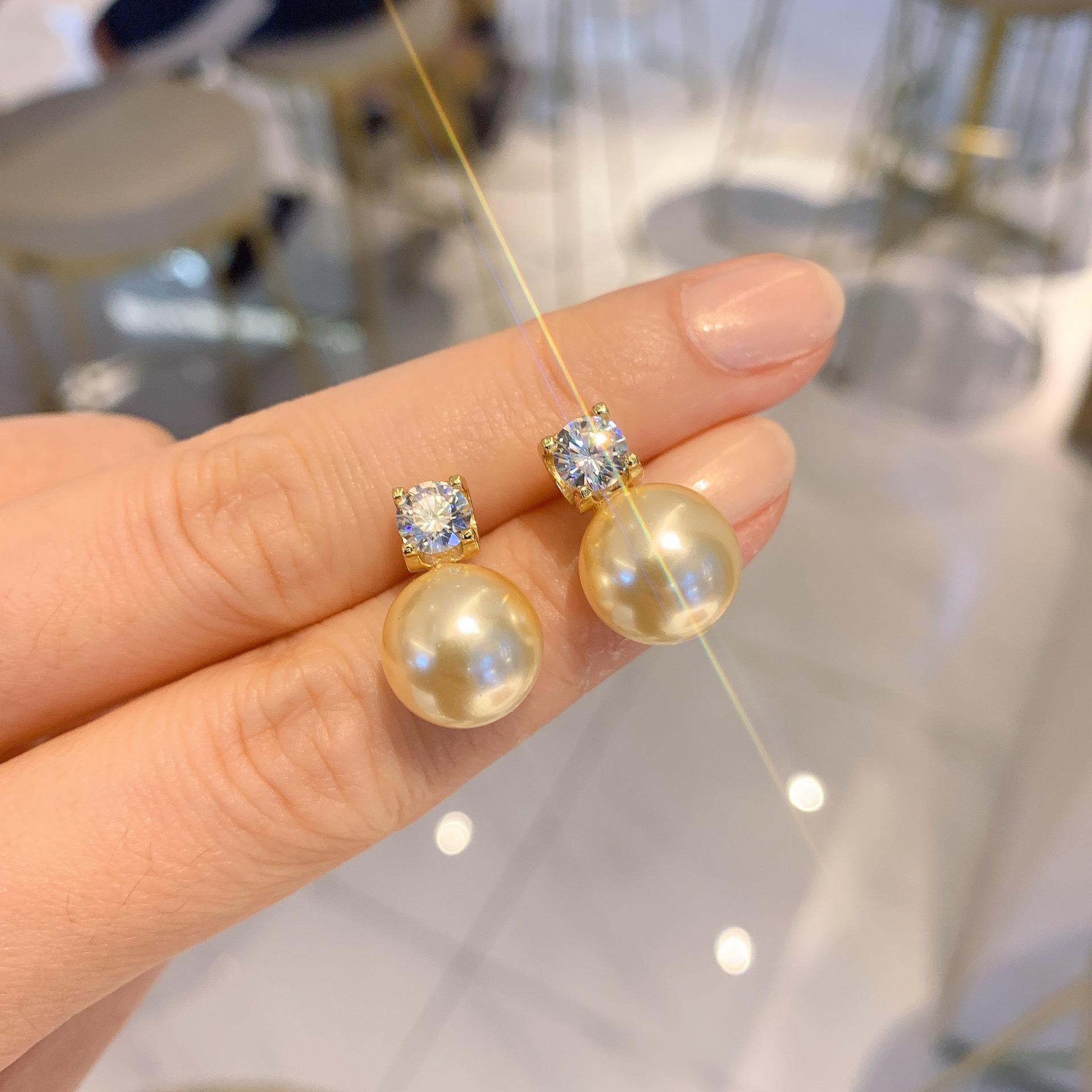 Huamei Jewelry European and American Cold Wind Pearl Necklace Douyin Australian Fritillary Pearl Pendant Earrings