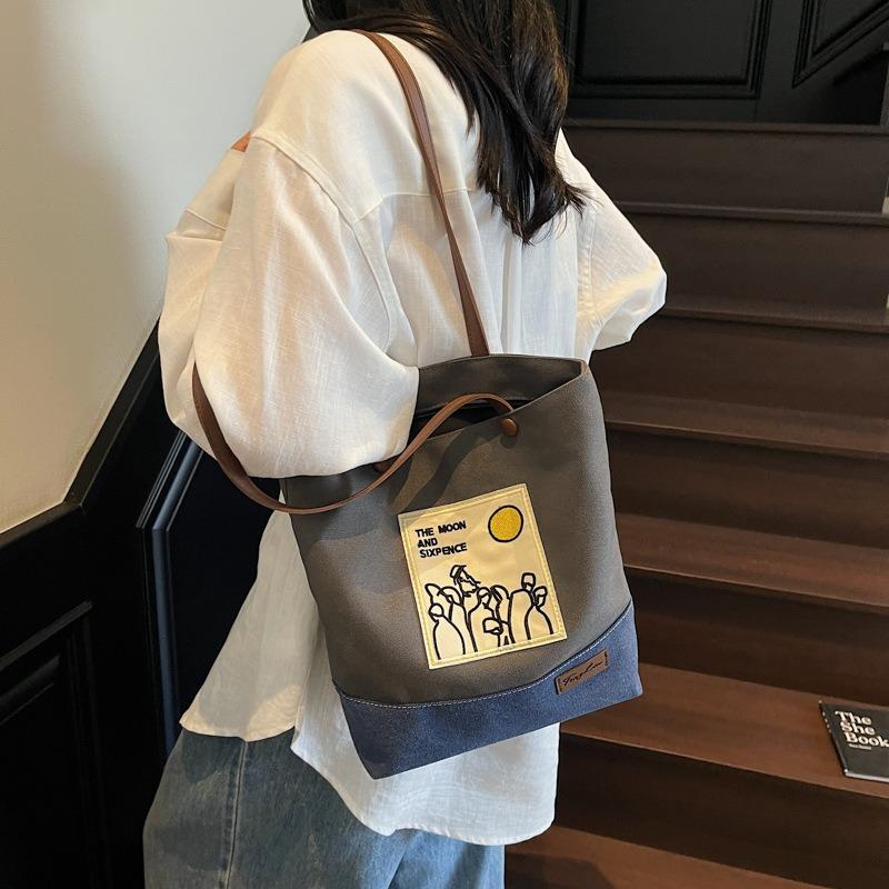 Large capacity canvas bag women's summer new casual shoulder bag contrasting color college student class tote bag