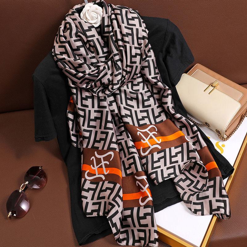 180*90 cm Luxus Marke Frauen Sommer Seide Schals Schal Dame Wrap Weich Weibliche Europa Designer Strand Bandana Foulard Schalldämpfer pareo