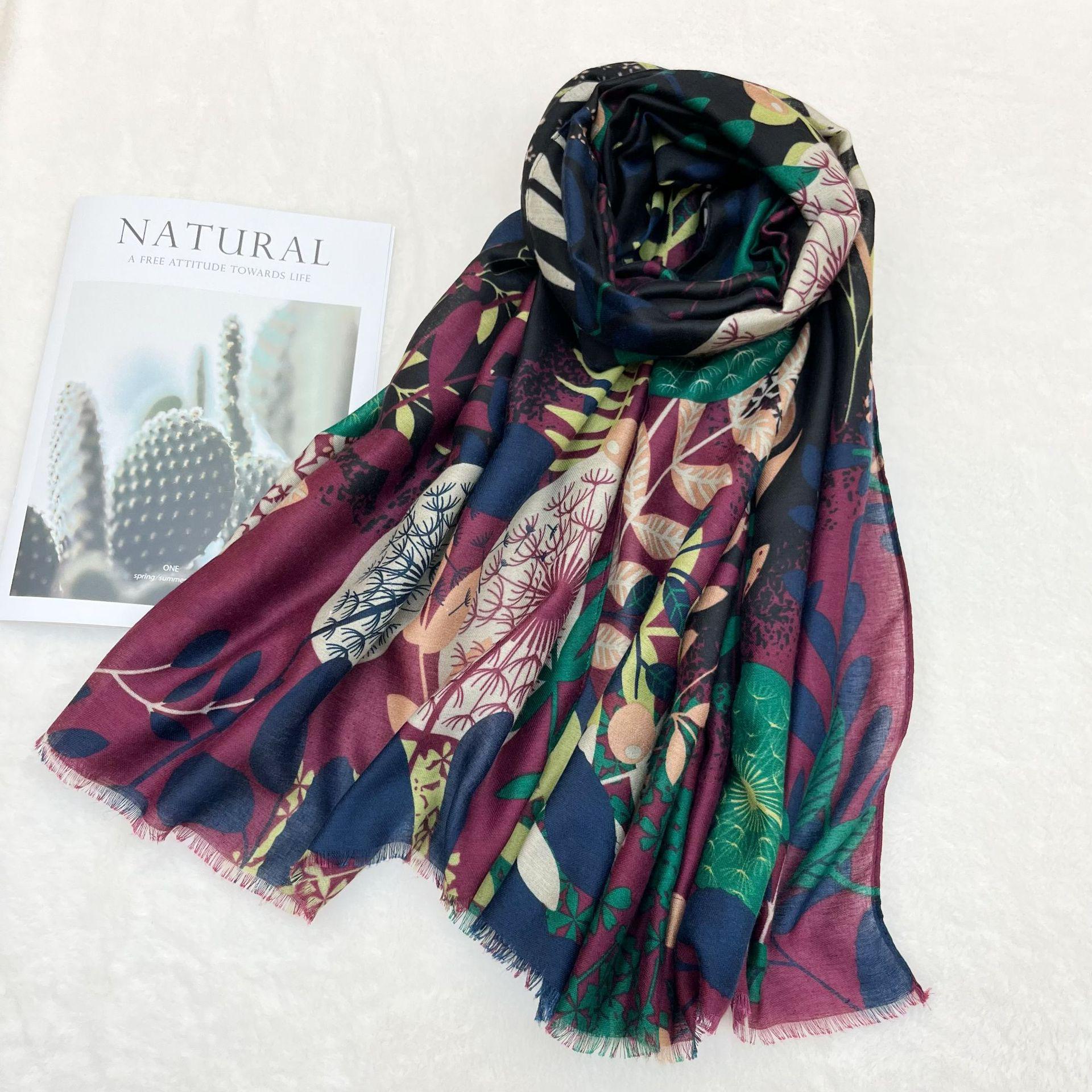 

Linen Cotton Scarf: Dandelion Pattern, Versatile Women s Sunscreen Shawl for Spring and Autumn Travel 175cm or above чёрный