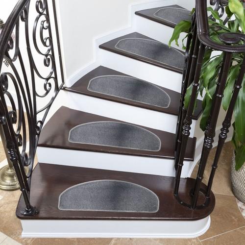 

Коврики Stepmat и Stair Mat из ковра от Stepmat Tufting