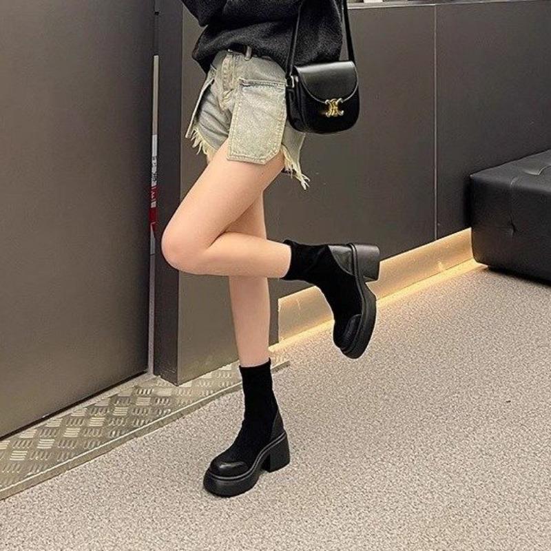 Moda 2024 Nowa Jesień Kobiety Retro Okrągły Nosek Moda Ciepłe Jednolity Kolor Krótkie Elastyczne Buty