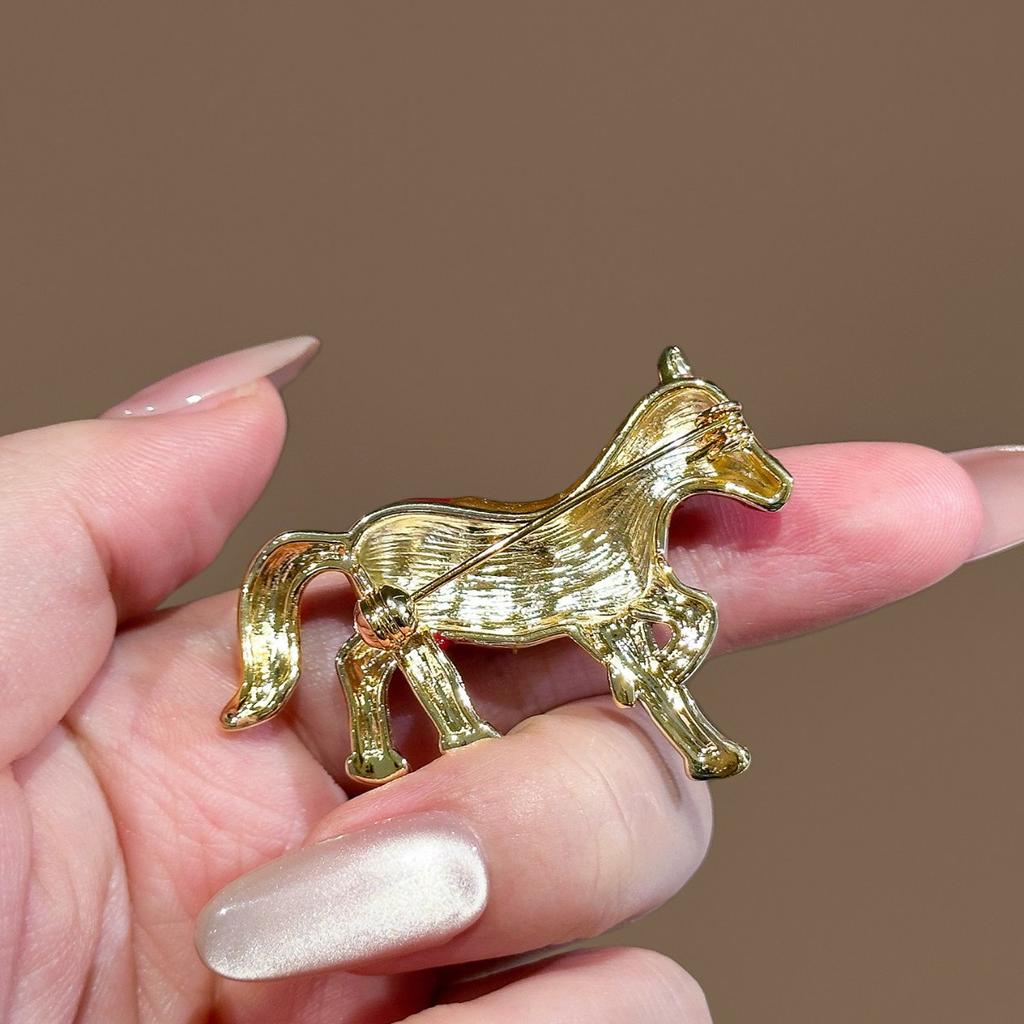 [Cavalo Galopando] Broche Exquisito, de Alta Qualidade, Lazer de Luxo, Temperamento Espiritual e Sofisticado