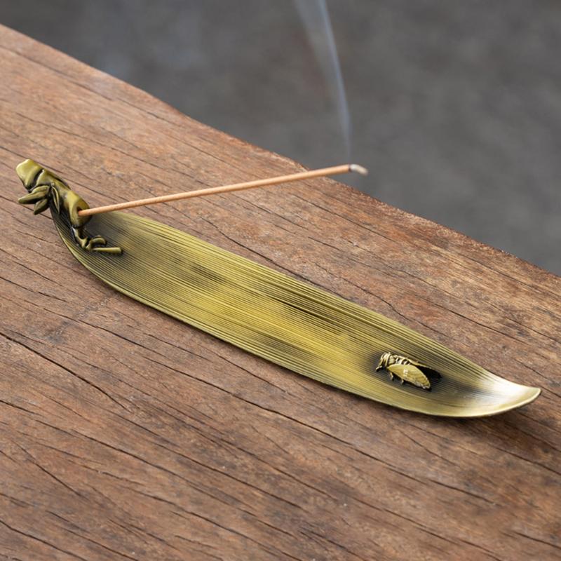 

1 Piece Alloy Bamboo Leaf Incense Burners Creative Incense Holder One Leaf Flat Boat Censer Incense Stick Burner Home Decoration