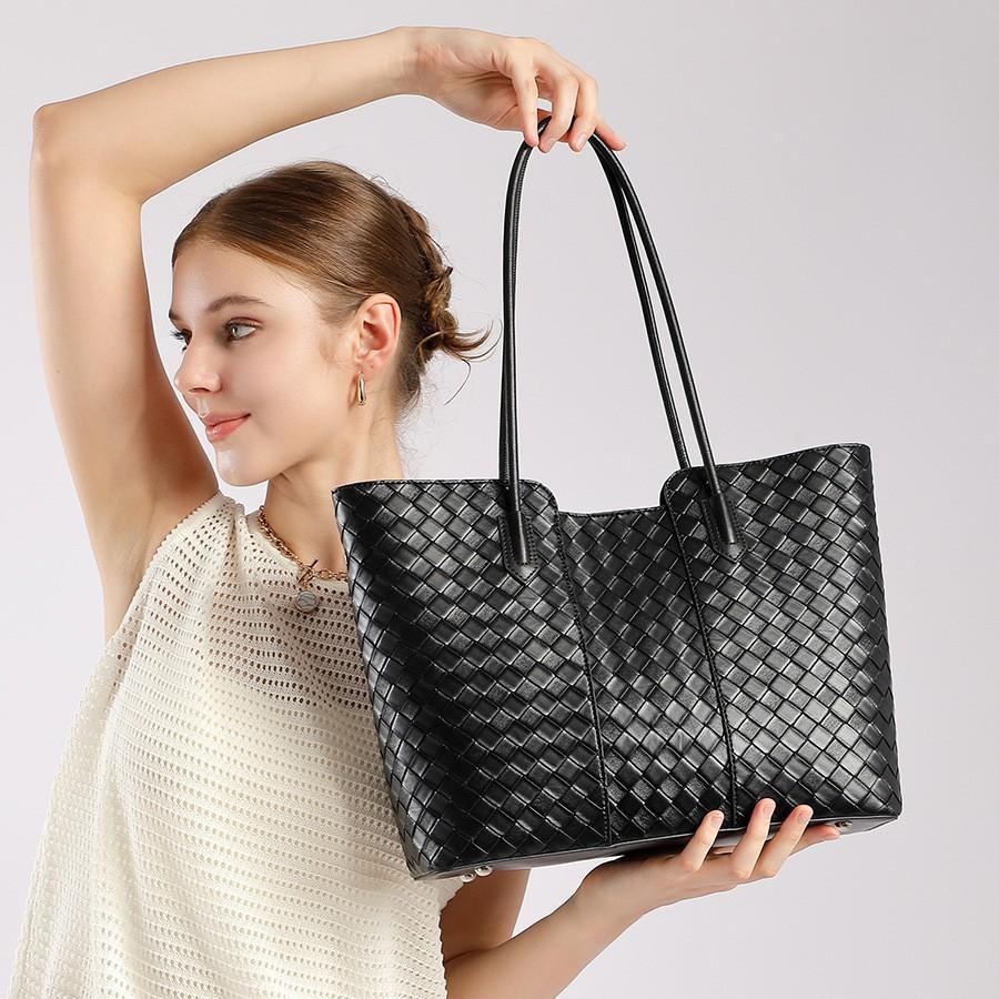Leather Women'S Bags Cowhide Fashion Shoulder Bags Daily Commuter Bags Simple Wind Large Capacity Woven Mother And Child Bags
