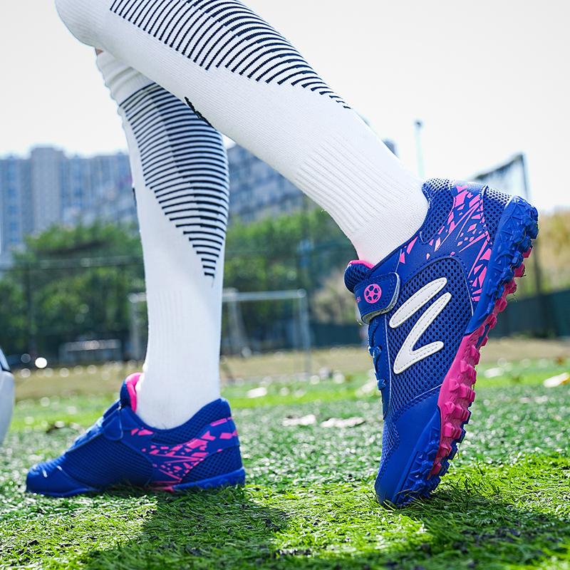 Summer Mesh Children's Soccer Shoes Lightweight Breathable Turf Football Shoes Boys Girls Outdoor Black Non-slip Kids Sneakers