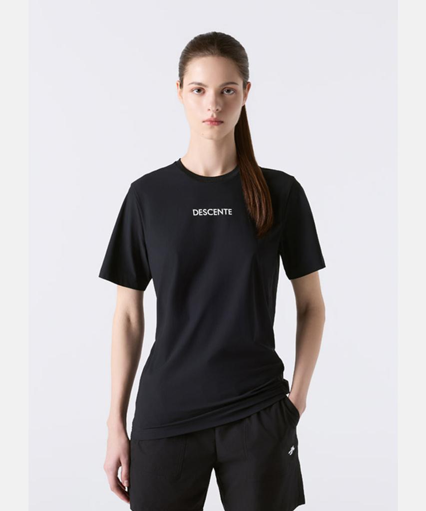 DESCENTE Cooling Tricot Wording White Graphic Short Sleeve T-Shirt Black Sr223Ets58 (B Type)