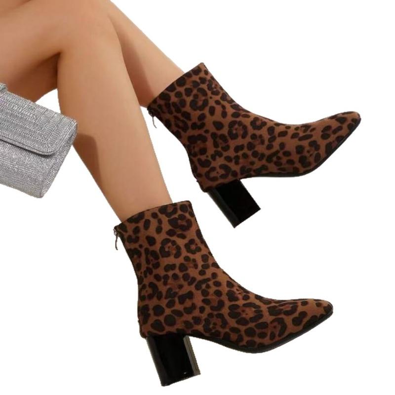 Plus Size Leopard Print High Heel Fashion Boots Women's Winter 2025 New Thick-heeled Suede Martin Boots