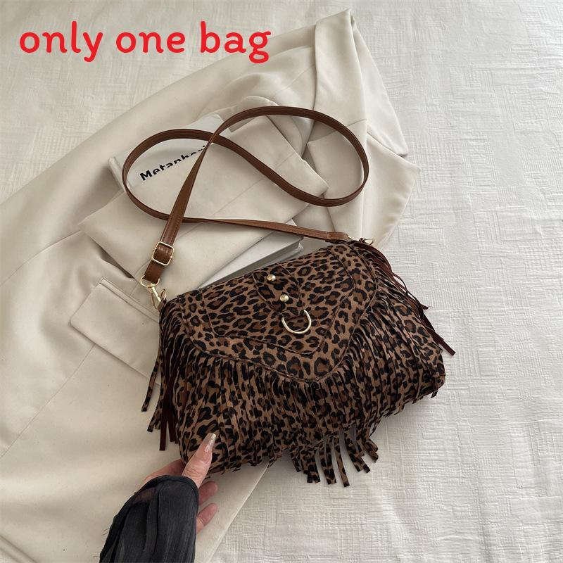 Retro Matte Suede Fringed Saddle Bag For Casual Daily Wear