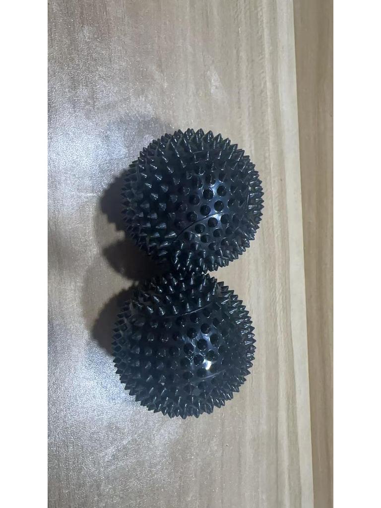 Spiky Magnetic Hand Massage Ball for Fitness and Physiotherapy