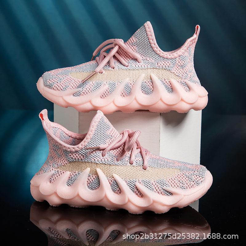 Boys and girls coconut shoes breathable mesh 2025 spring and autumn new sports shoes middle-aged and older students soft-soled casual shoes tide