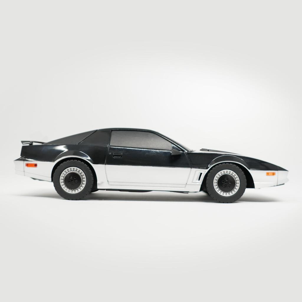 Happinet Knight Rider Ages 14 and Up R/C (K.A.R.R.)